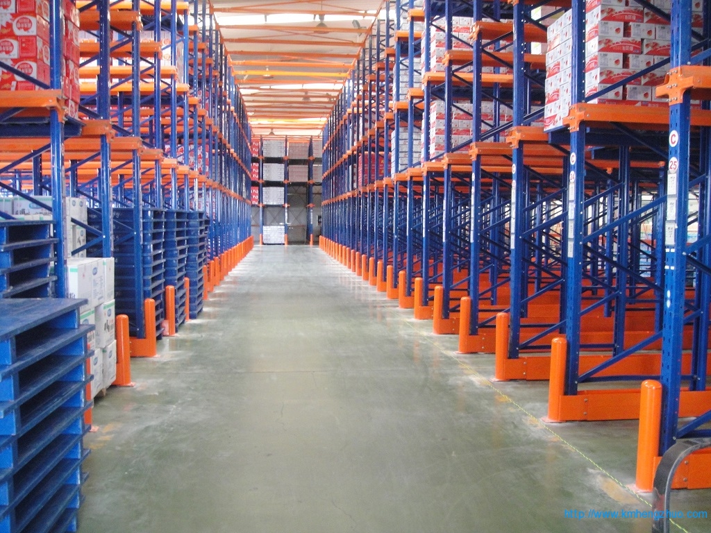 HZ-798型通廊式貨架 通廊式倉庫貨架應用案例