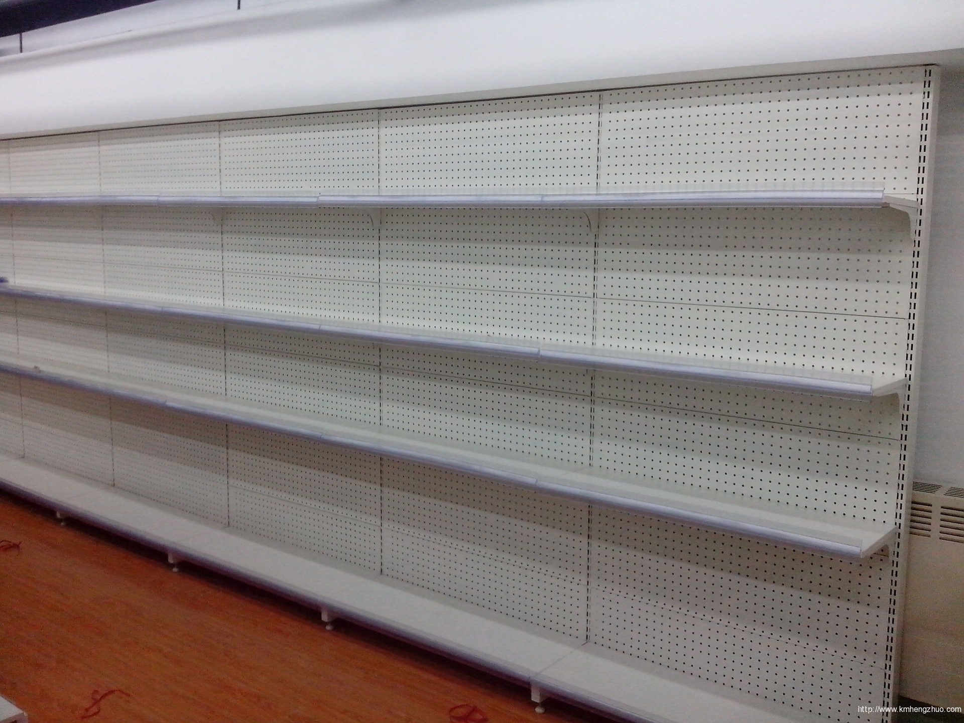 HZ-019孔背板式應用案例